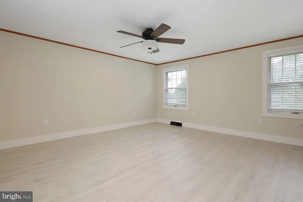 554 3RD STREET Hammonton, NJ 08037