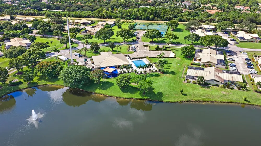 5896 Golden Eagle Circle Palm Beach Gardens, FL 33418