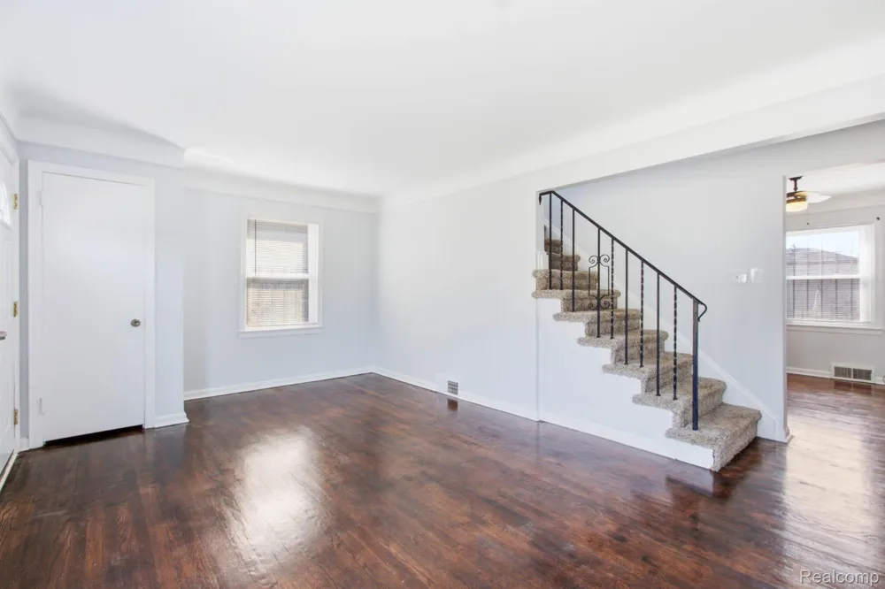 10517 Curtis Street Detroit City, MI 48221