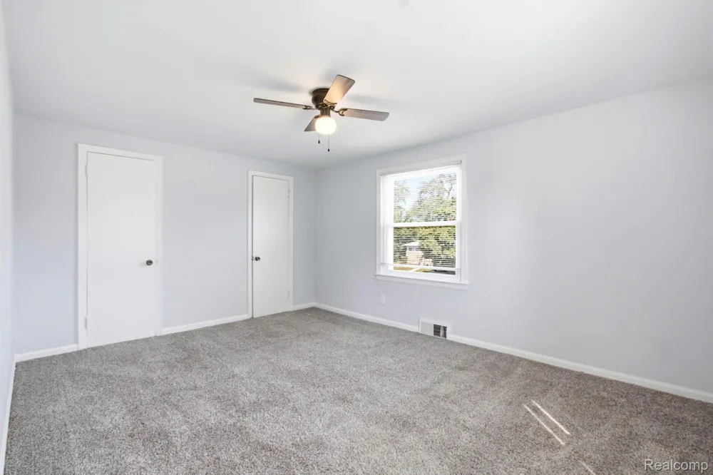 10517 Curtis Street Detroit City, MI 48221