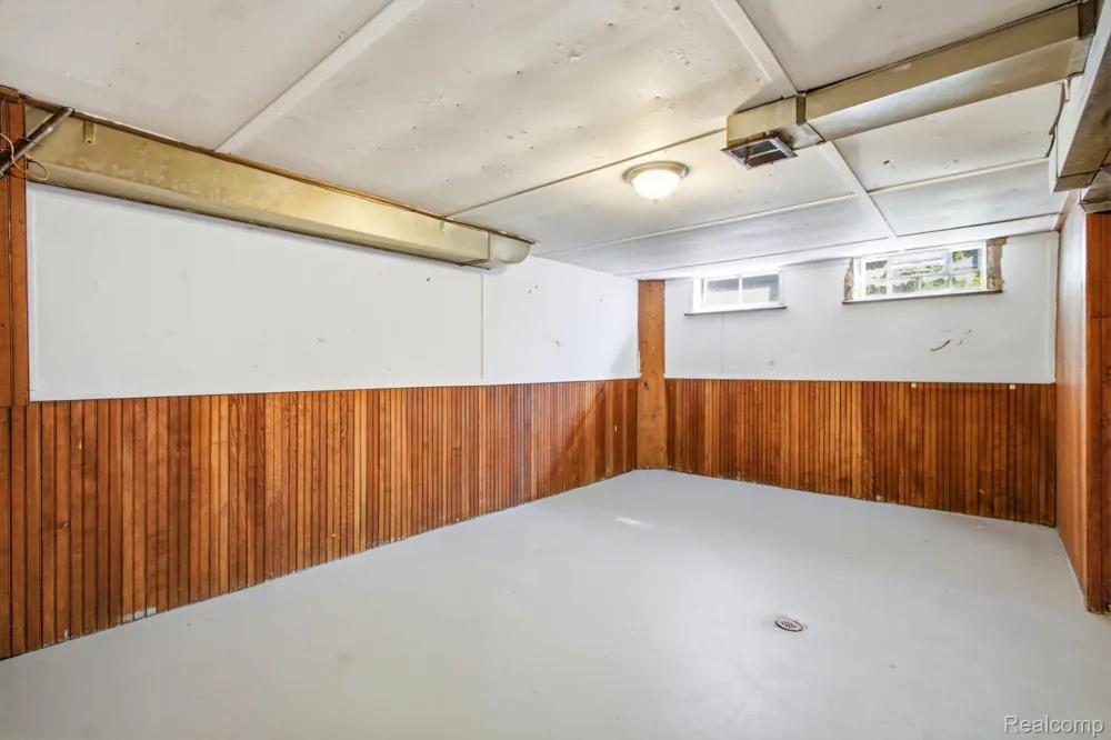 10517 Curtis Street Detroit City, MI 48221