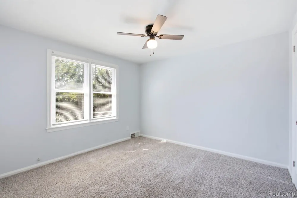 10517 Curtis Street Detroit City, MI 48221