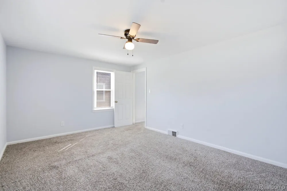 10517 Curtis Street Detroit City, MI 48221
