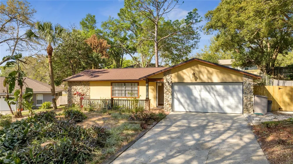 24 BAYRIDGE COURT Apopka, FL 32703