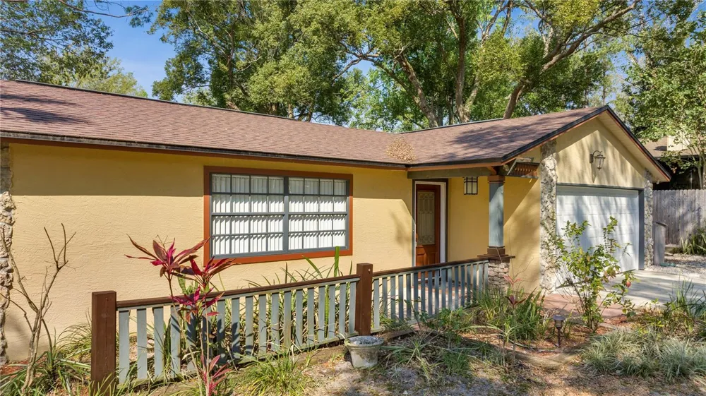 24 BAYRIDGE COURT Apopka, FL 32703