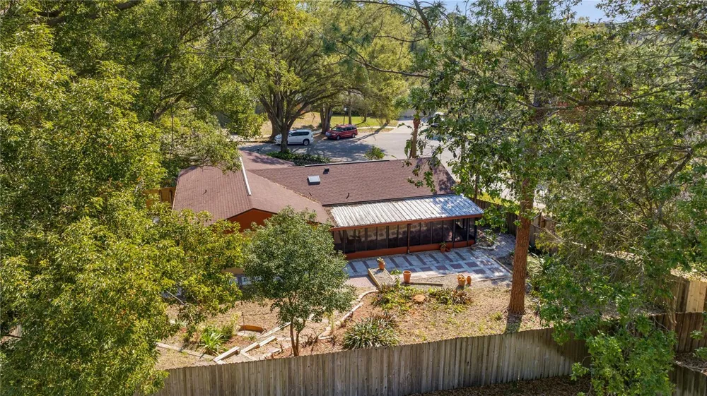 24 BAYRIDGE COURT Apopka, FL 32703