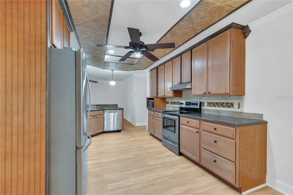 24 BAYRIDGE COURT Apopka, FL 32703