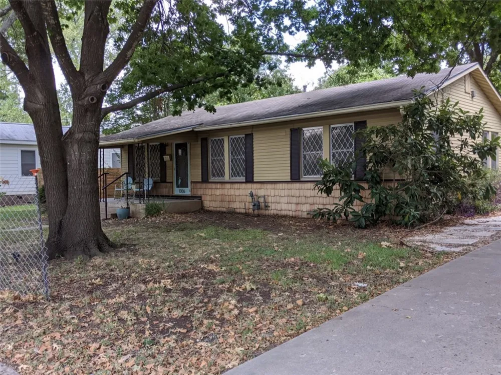 1006 Brentwood Street Austin, TX 78757