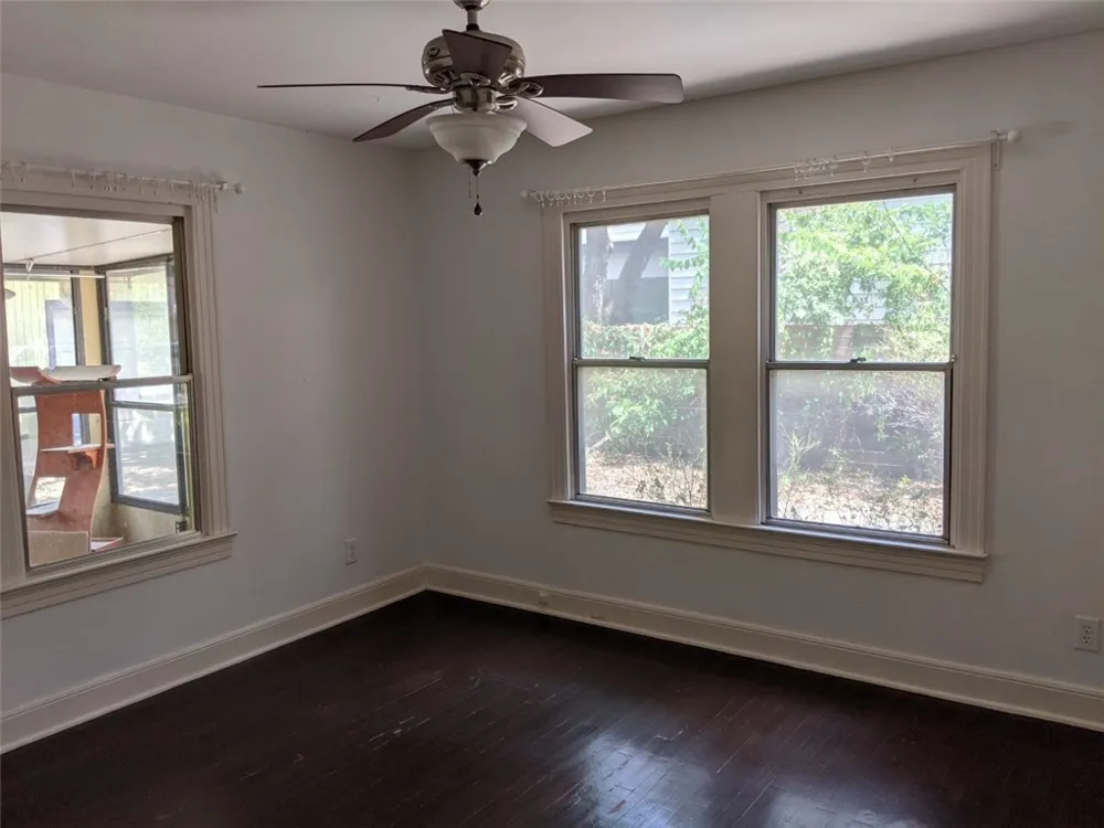 1006 Brentwood Street Austin, TX 78757