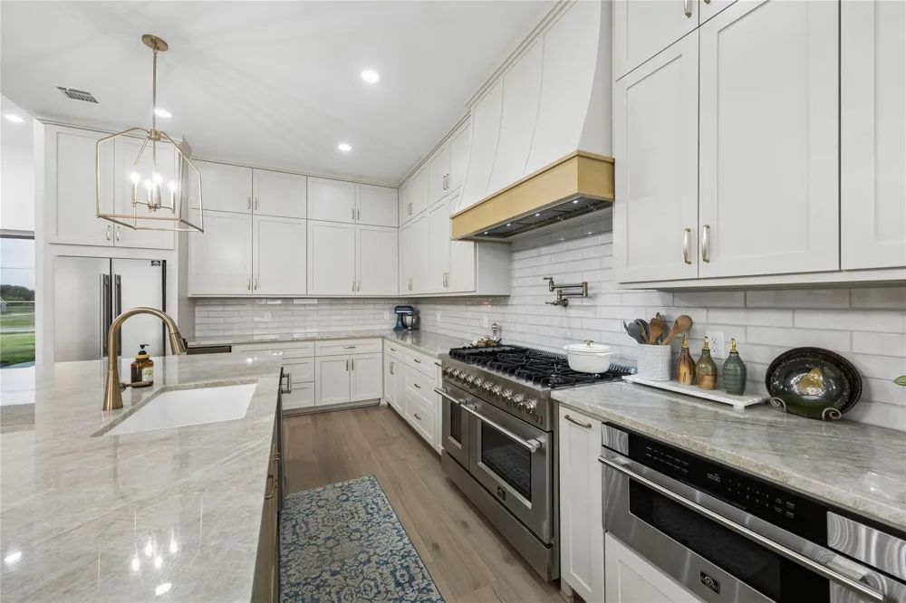 3594 Astin Court Brenham, TX 77426