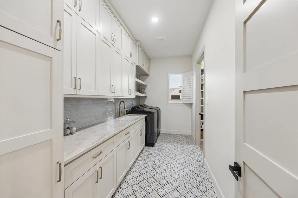 3594 Astin Court Brenham, TX 77426