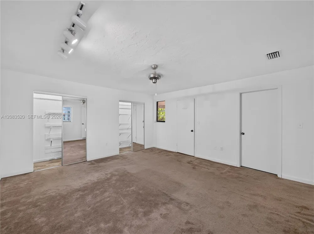 6240 SW 20th Ter Miami, FL 33155