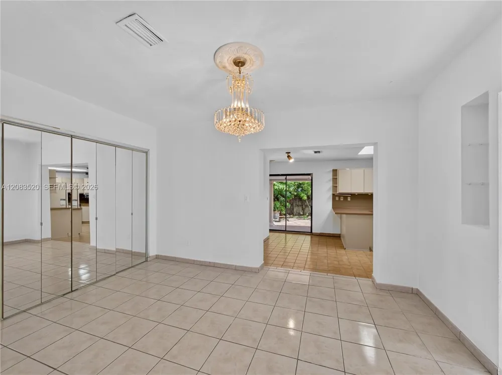 6240 SW 20th Ter Miami, FL 33155