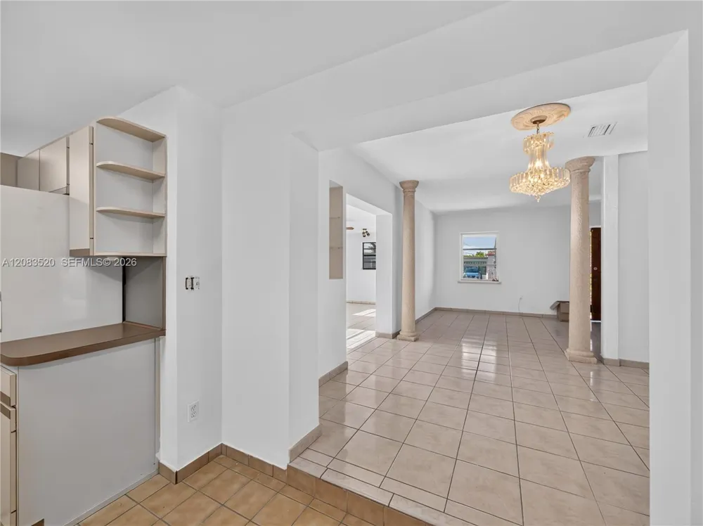 6240 SW 20th Ter Miami, FL 33155