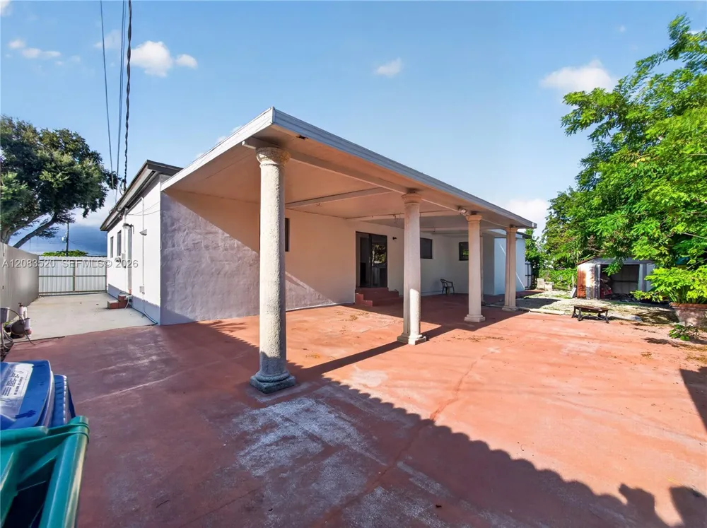 6240 SW 20th Ter Miami, FL 33155