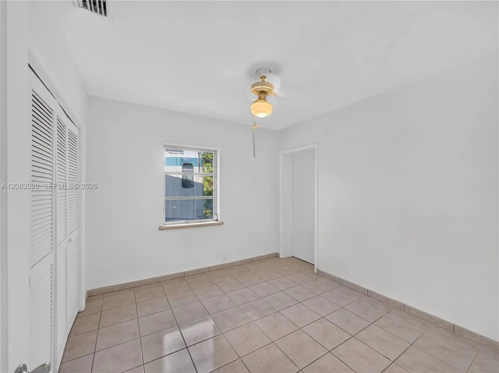6240 SW 20th Ter Miami, FL 33155