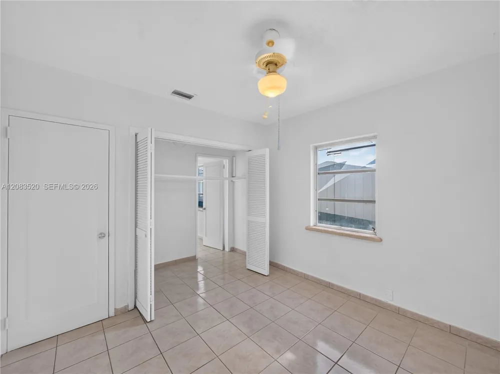 6240 SW 20th Ter Miami, FL 33155