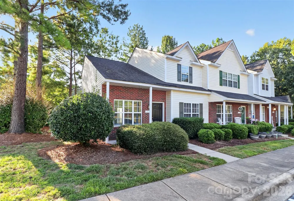 1712 Pergola Place Charlotte, NC 28213