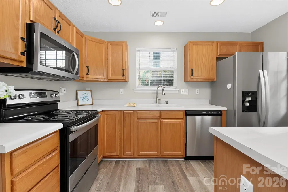 1712 Pergola Place Charlotte, NC 28213