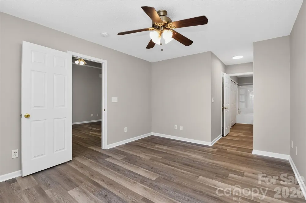 1712 Pergola Place Charlotte, NC 28213