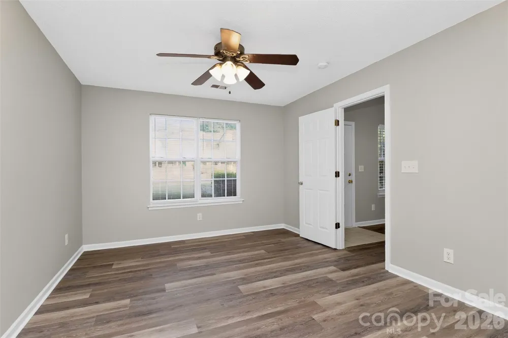 1712 Pergola Place Charlotte, NC 28213