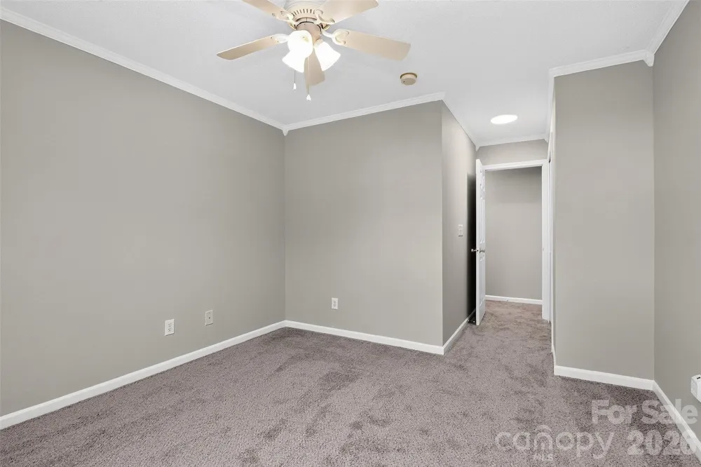 1712 Pergola Place Charlotte, NC 28213