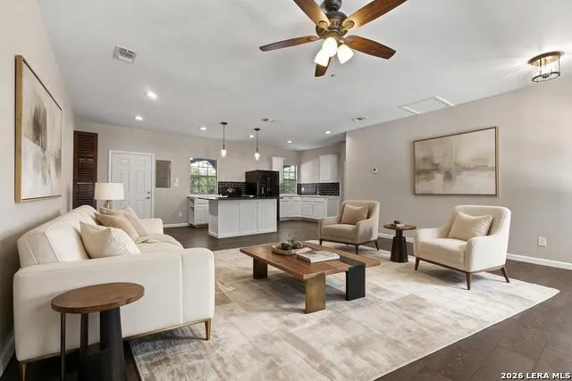 4834 ELM CREEK DR Bulverde, TX 78163