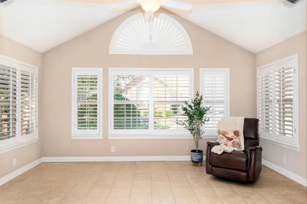 3241 Rosemeade Drive #2010 Fort Worth, TX 76116