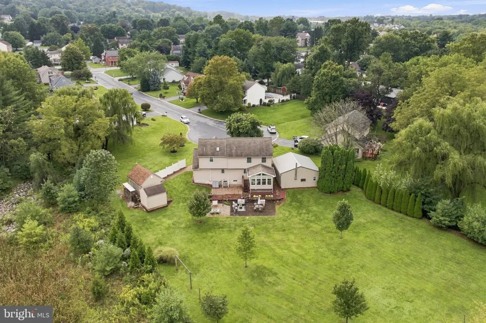 1317 TIMOTHY DRIVE Landisville, PA 17538