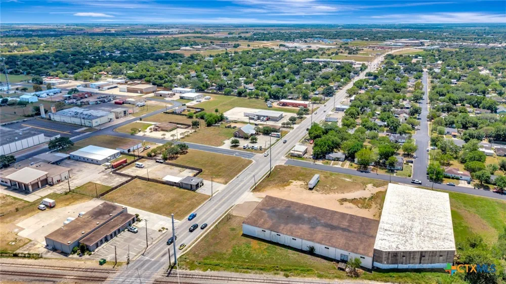 1508 Ben Jordan Street Victoria, TX 77901