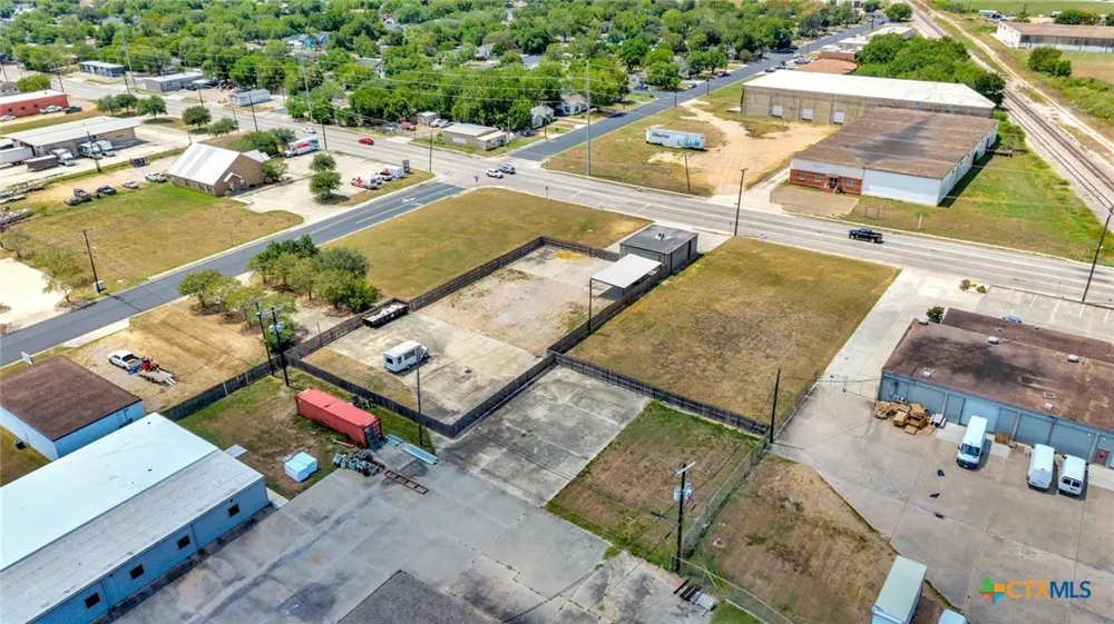 1508 Ben Jordan Street Victoria, TX 77901