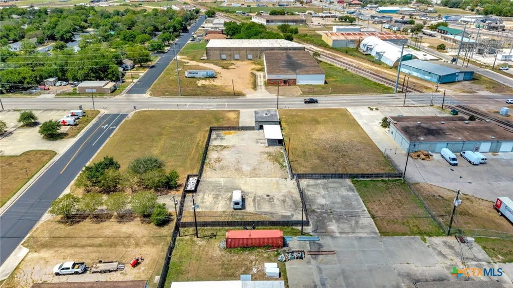 1508 Ben Jordan Street Victoria, TX 77901