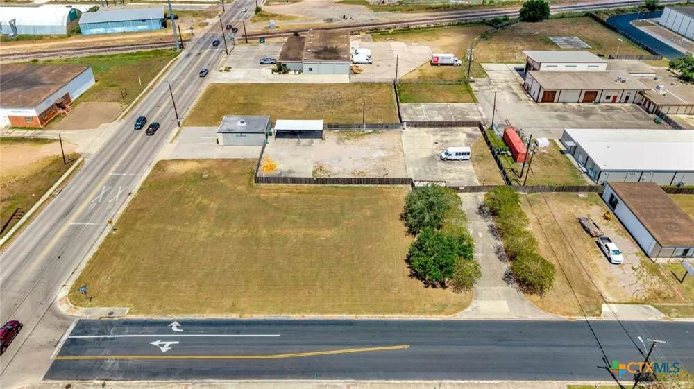 1508 Ben Jordan Street Victoria, TX 77901