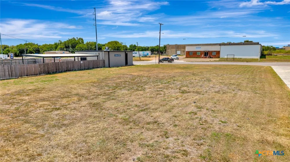 1508 Ben Jordan Street Victoria, TX 77901