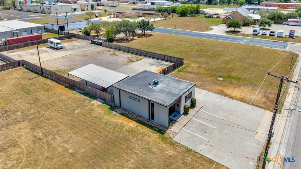 1508 Ben Jordan Street Victoria, TX 77901