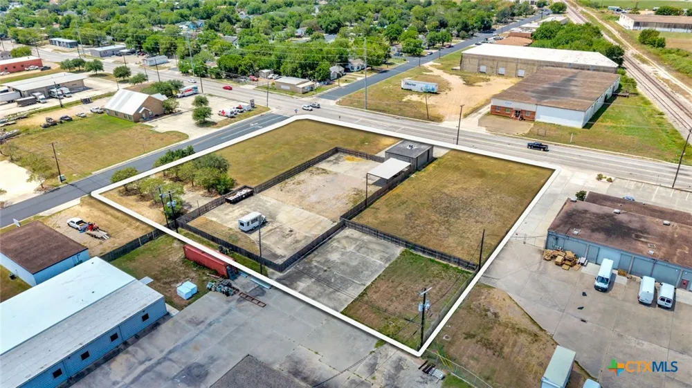 1508 Ben Jordan Street Victoria, TX 77901