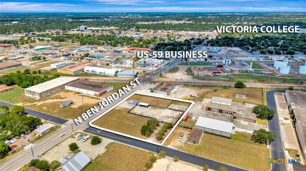 1508 Ben Jordan Street Victoria, TX 77901