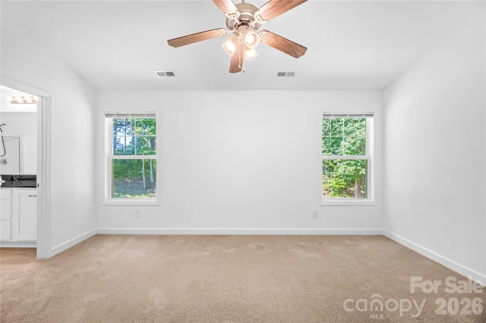 240 Valleybrook Lane Troutman, NC 28166