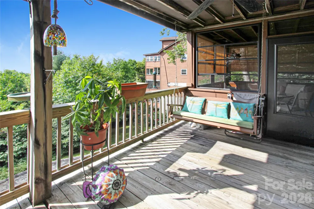 97 Toxaway Views Drive #704 Lake Toxaway, NC 28747