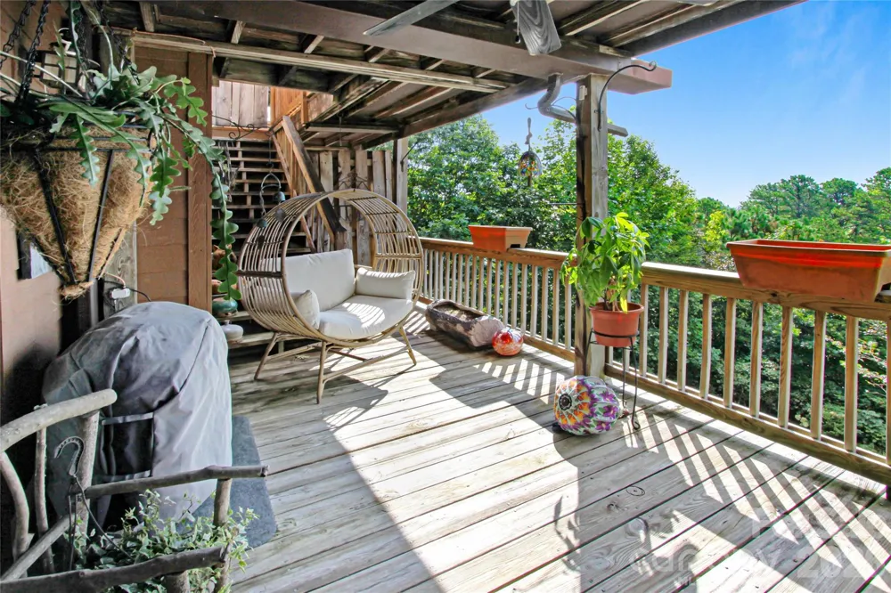 97 Toxaway Views Drive #704 Lake Toxaway, NC 28747