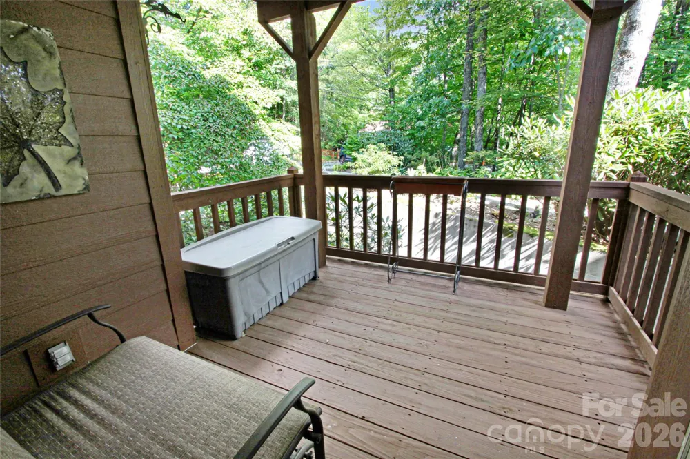 97 Toxaway Views Drive #704 Lake Toxaway, NC 28747