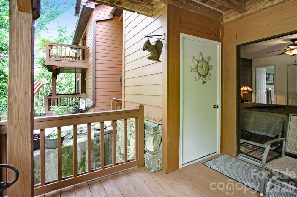 97 Toxaway Views Drive #704 Lake Toxaway, NC 28747