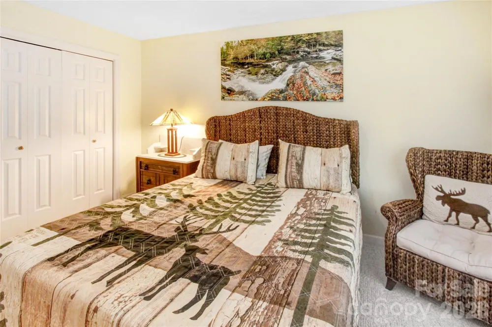 97 Toxaway Views Drive #704 Lake Toxaway, NC 28747