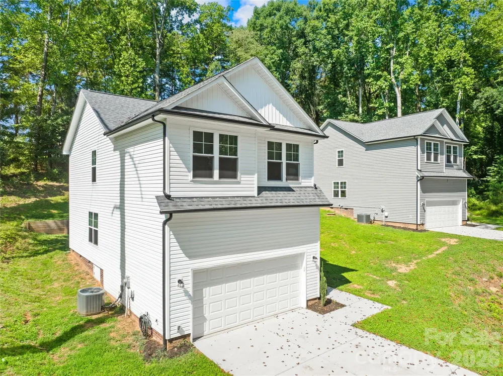 242 Valleybrook Lane Troutman, NC 28166