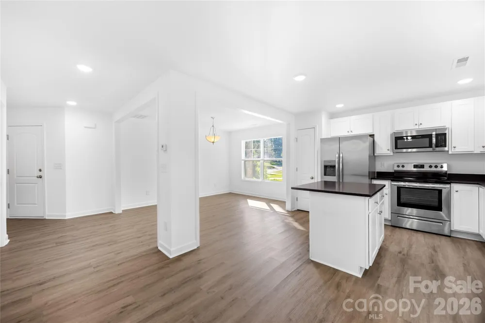 242 Valleybrook Lane Troutman, NC 28166