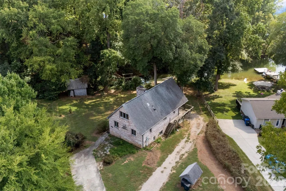 131 Baywatch Drive Mooresville, NC 28117