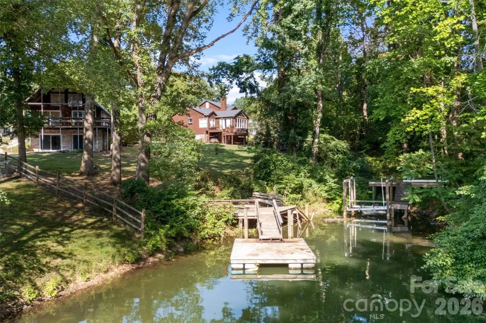 131 Baywatch Drive Mooresville, NC 28117