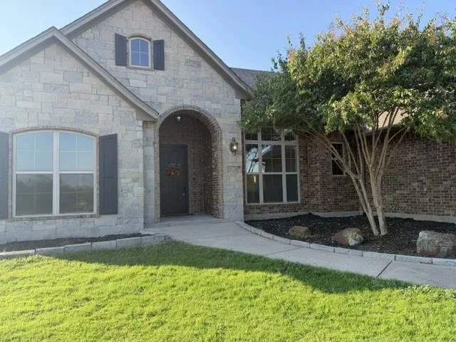 129 Turnberry Lane Corsicana, TX 75110