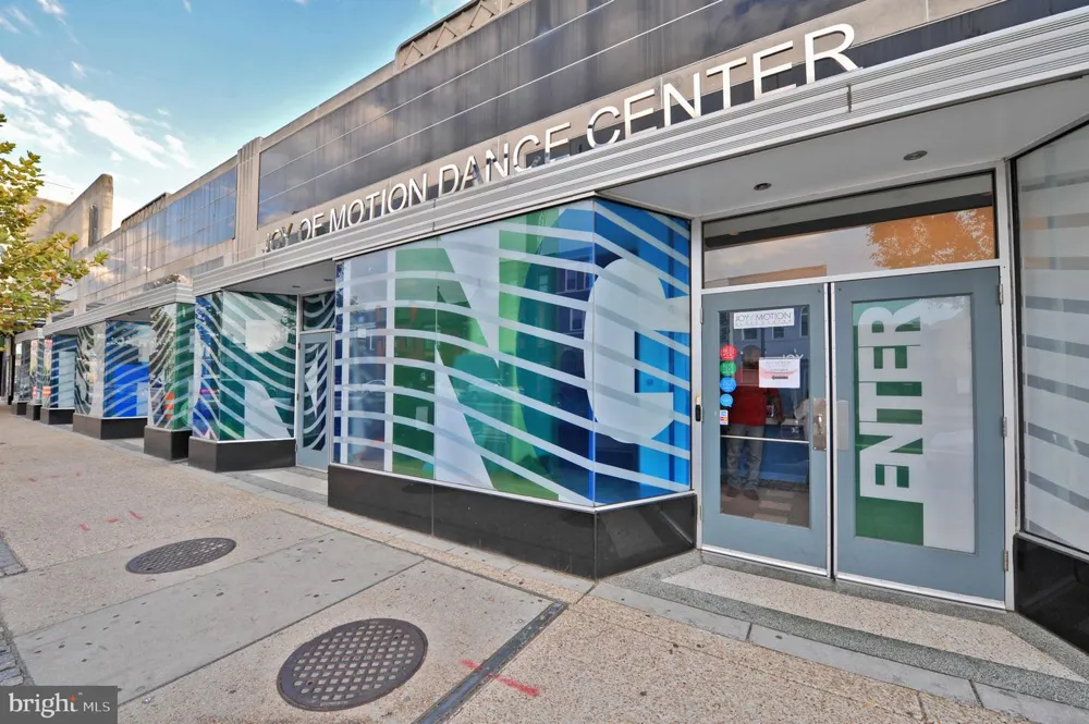 919 12TH STREET NE #305 Washington, DC 20002