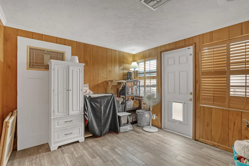 937 W DUVAL STREET Lantana, FL 33462